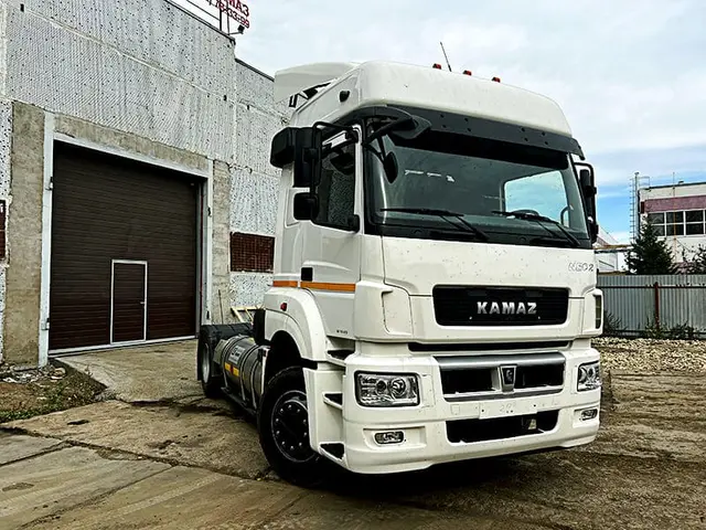 КАМАЗ 5490-5Р